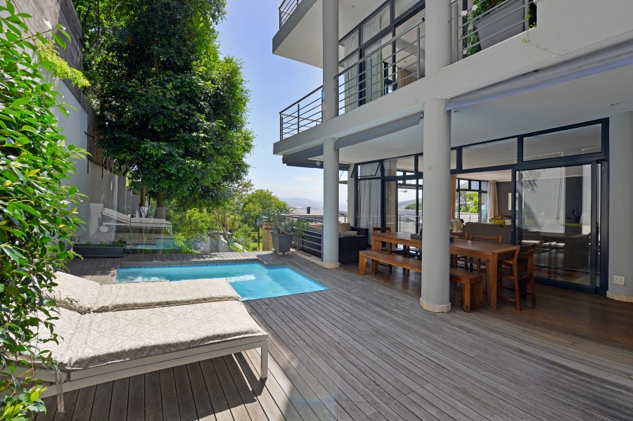 3 Bedroom Property for Sale in Higgovale Western Cape
